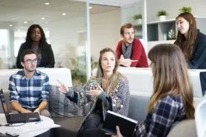 Team meeting in office