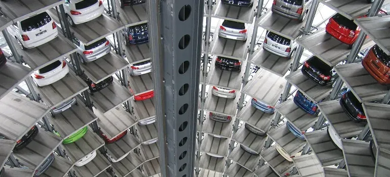 Multi-level automated car parking tower