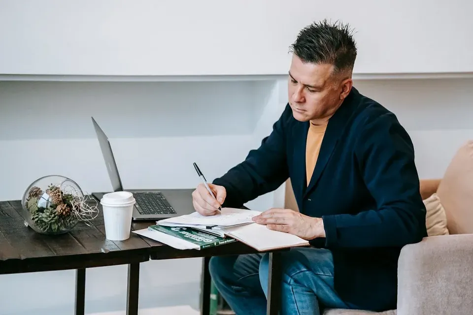 Job seeker preparing for an interview after relocating to Morris County, New Jersey