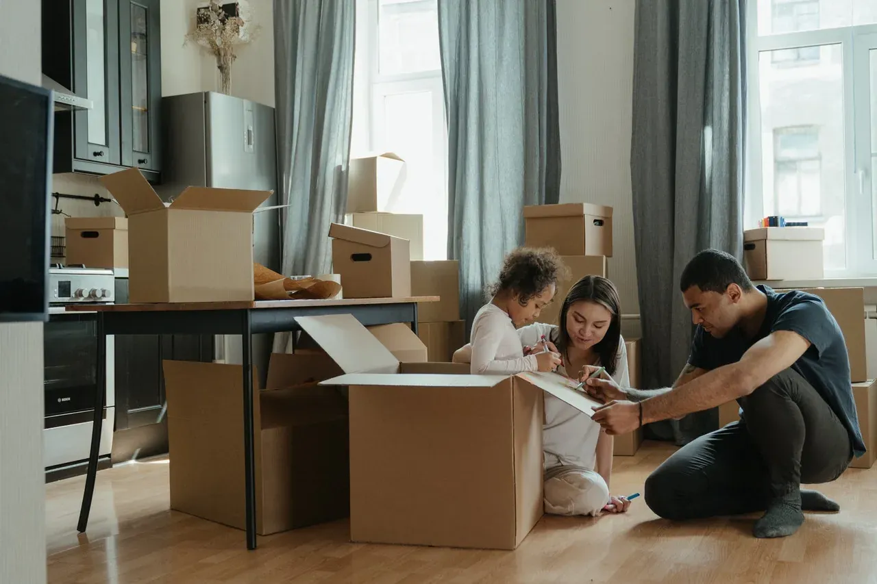 A family settling into a new home in New Jersey